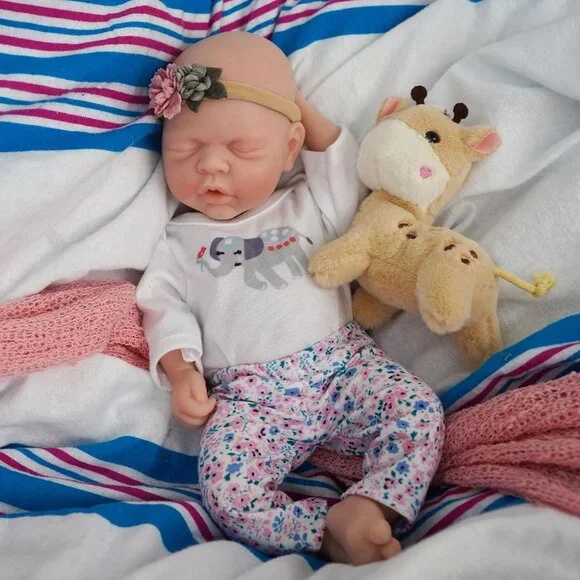 Lifelike Reborn Baby Doll 12 inch Full Silicone Newborn Girl Real Life Baby Doll - Picture 7 of 7